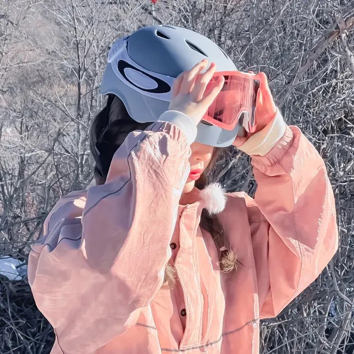 牛下女高音粤语 海报